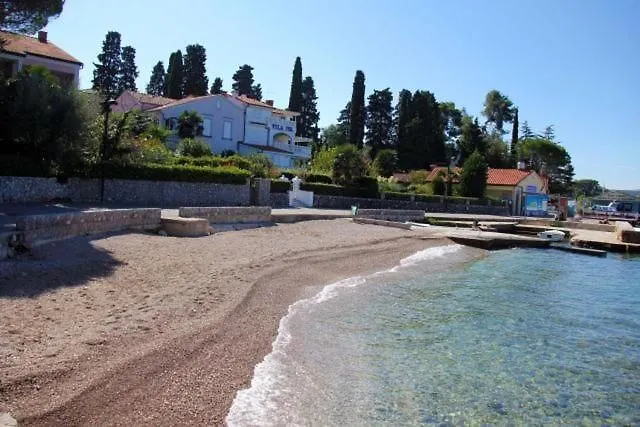 Gemuetliches Studio Apartment Fuer 2 Personen In Malinska 0*,  Croatia