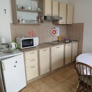 Apartment Josipa, Malinska
